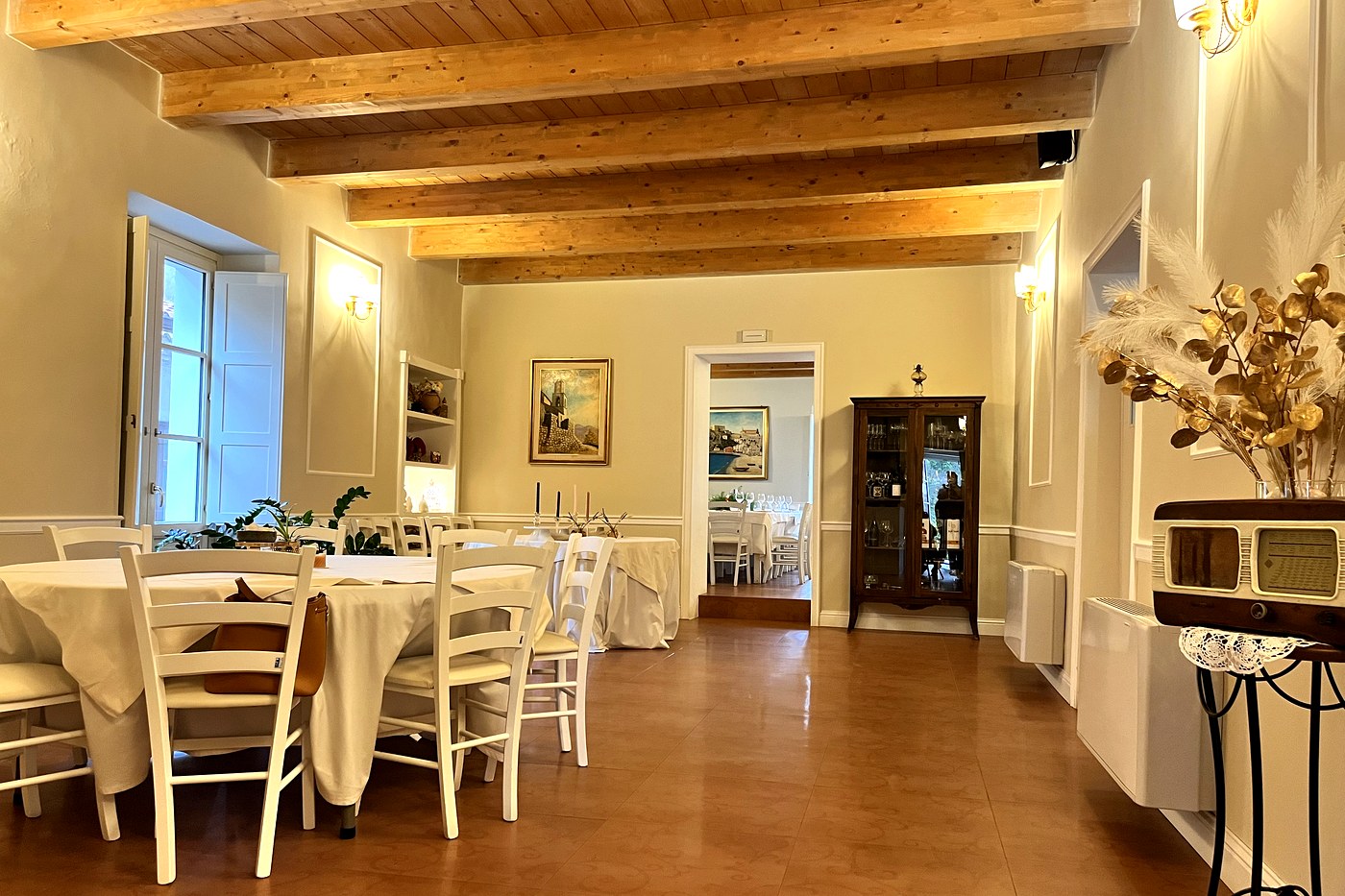 Sala principale del palazzo L'800
